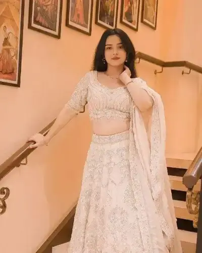 Escort Barshi